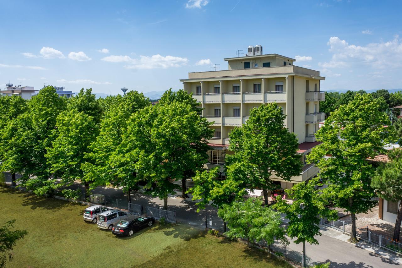 Hotel Gattuccio Cesenatico Exterior foto